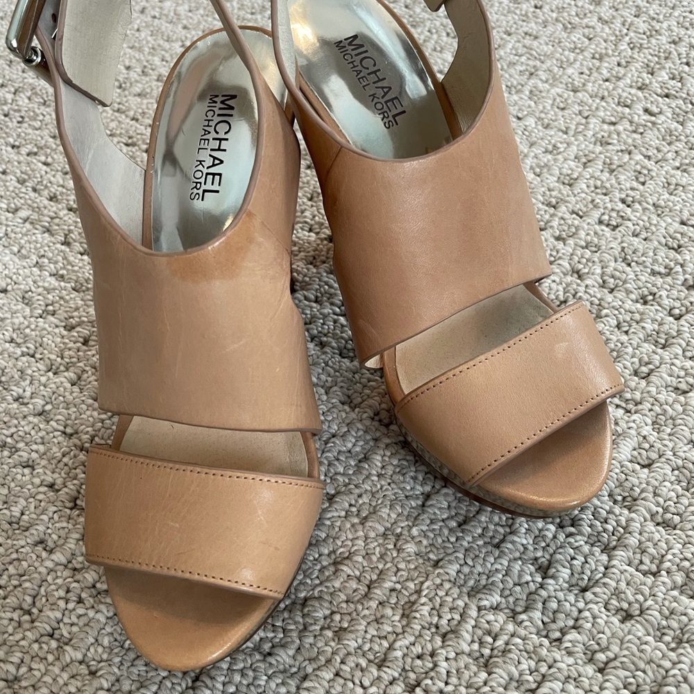 Michael Kors platform heels, New!